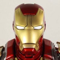 NECA Mark 43 Iron Man Avengers Age of Ultron 1:4 Scale Movie Toy Action Figure Review