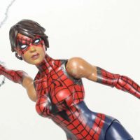 Marvel Legends Ashley Barton Spider-Girl Space Venom BAF 2016 Spider Man Wave Toy Action Figure Review