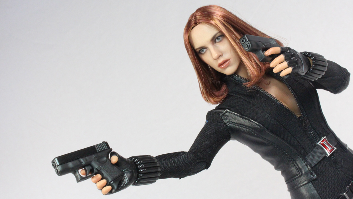 Hot Toys Black Widow 1:6 Scale Captain America The Winter Soldier MMS 239 Movie Masterpiece Action Figure Review