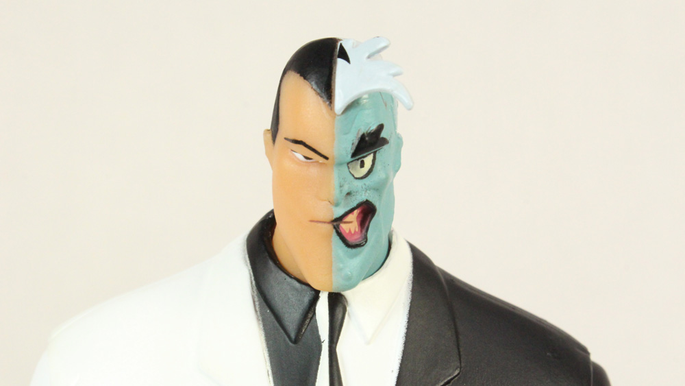 DC Collectibles Two-Face The New Adventures of Batman Toy Cartoon Action Figure Review