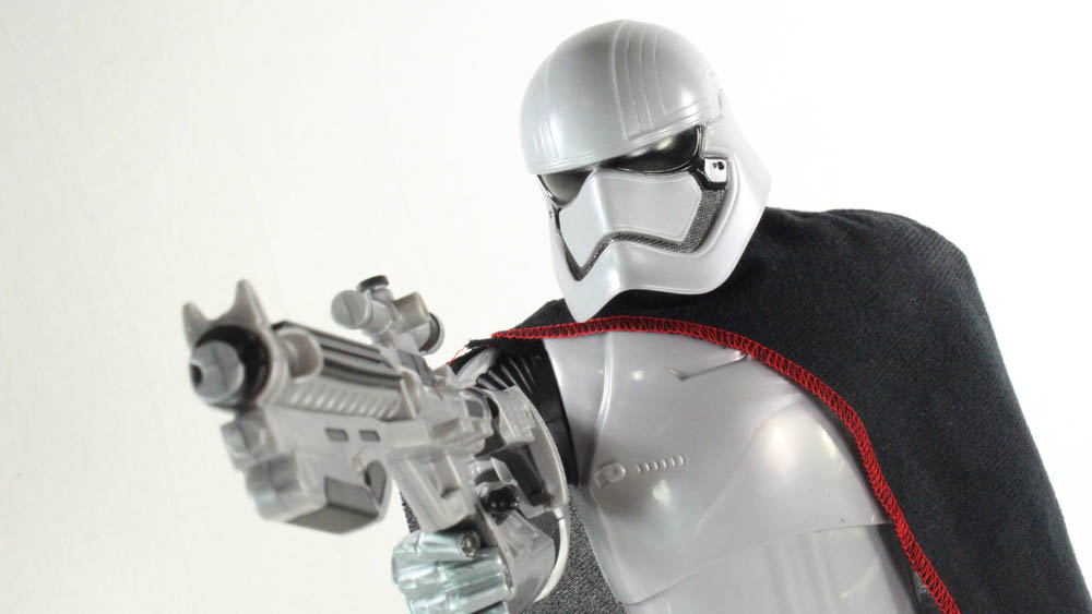 Jakks Pacific Captain Phasma Star Wars The Force Awakens 18 Inch Toy Movie Action Figure Review