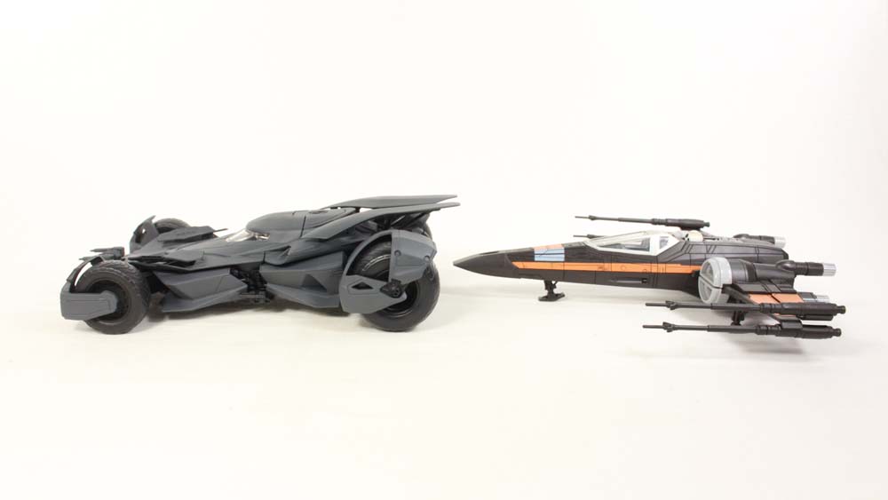 Batman v Superman Batmobile Dawn of Justice Movie Jada Toys Model Action Figure Vehicle Review