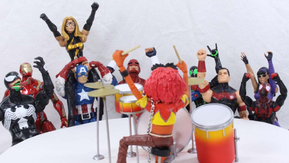 Muppets Animal with Drum Set Diamond Select Toys Action Figure Review