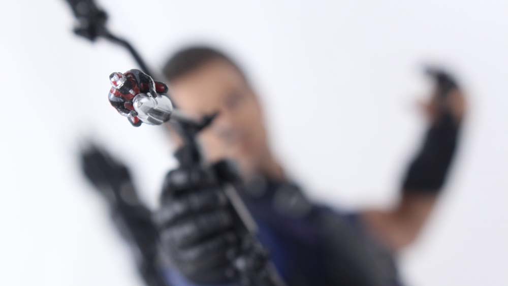 Hot Toys Hawkeye Captain America Civil War 1:6 Scale Movie Collectible Figure Review