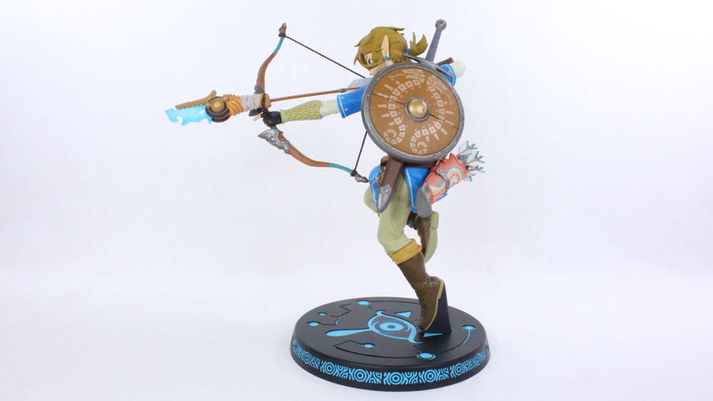Legend of Zelda Breath of the Wild Link First4Figures 10 Inch Nintendo Video Game Statue Review