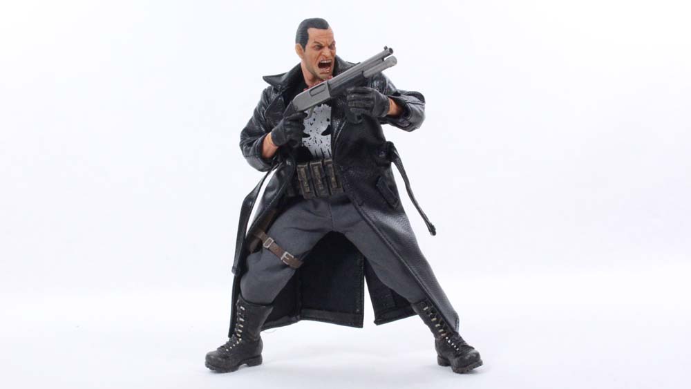 Mezco Toyz Punisher Fully Loader Deluxe PX Exclusive ONE:12 Collective Marvel Figure Review