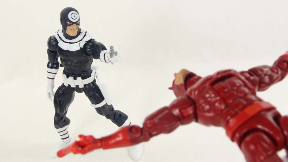 Marvel Legends Bullseye Netflix Man Thing BAF Hasbro Action Figure Toy Review