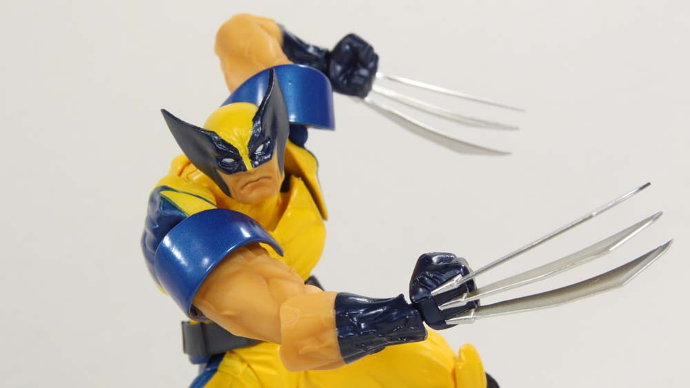 Revoltech Wolverine Amazing Yamaguchi Figure Complex Marvel Import Action Figure Review